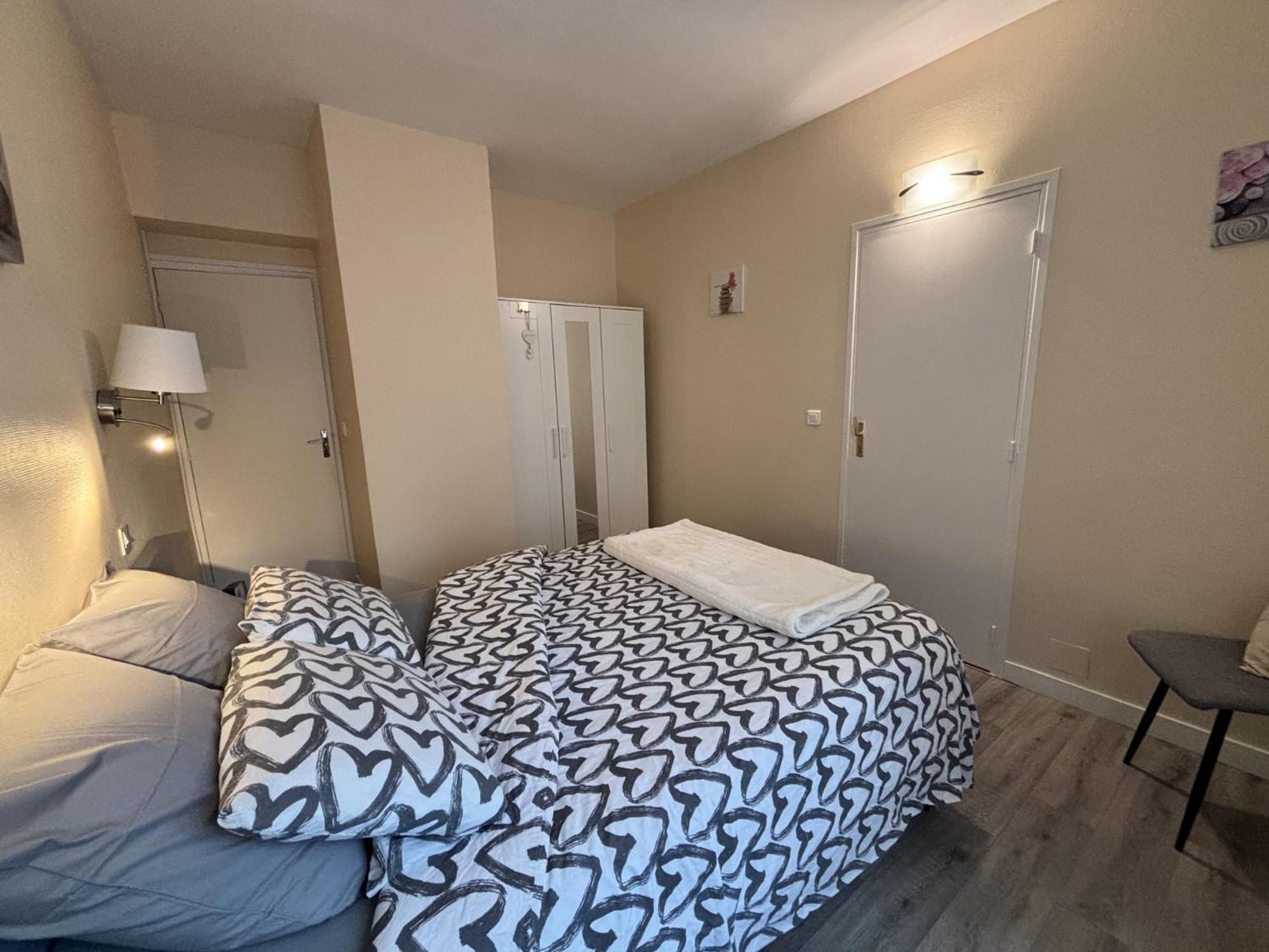 Le Puy De Dome - 1 Chambre - Clim Châtel-Guyon Dış mekan fotoğraf